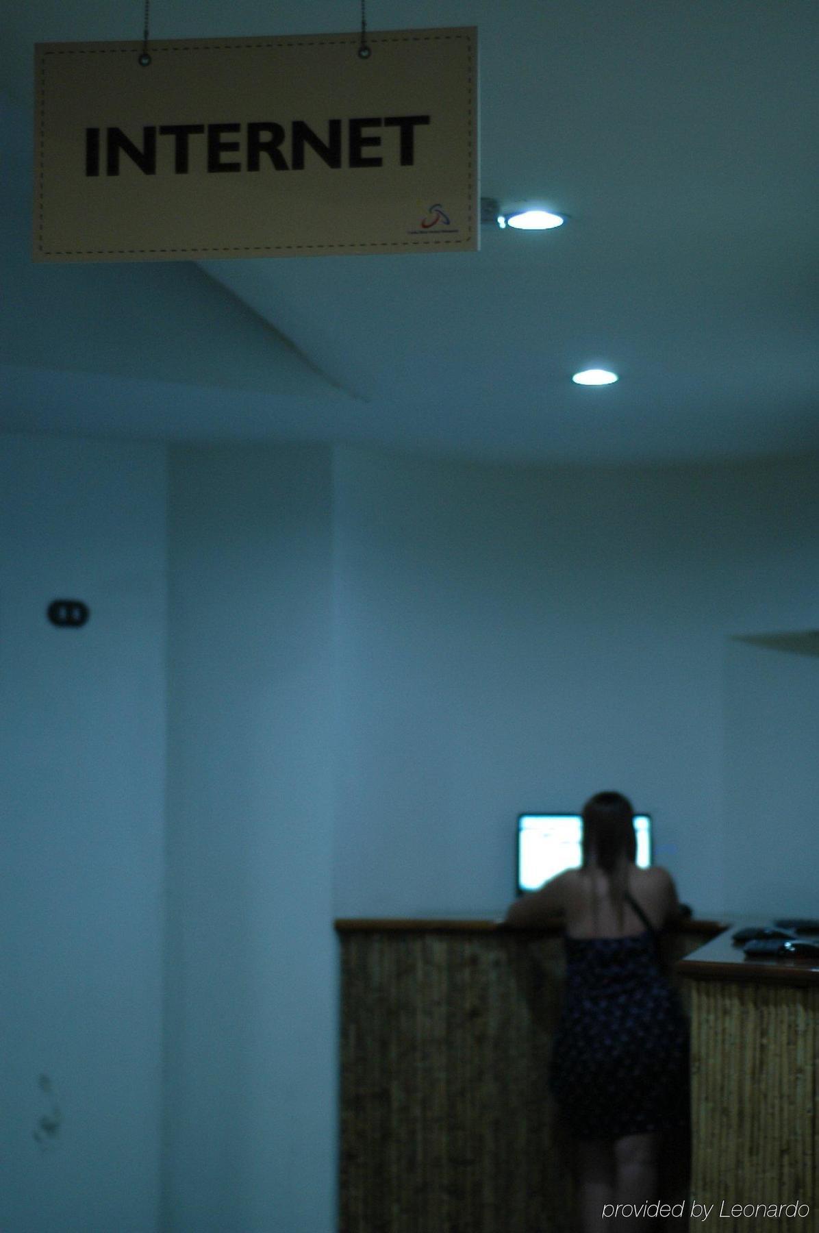 Alajuela Backpackers Airport Hostel エクステリア 写真